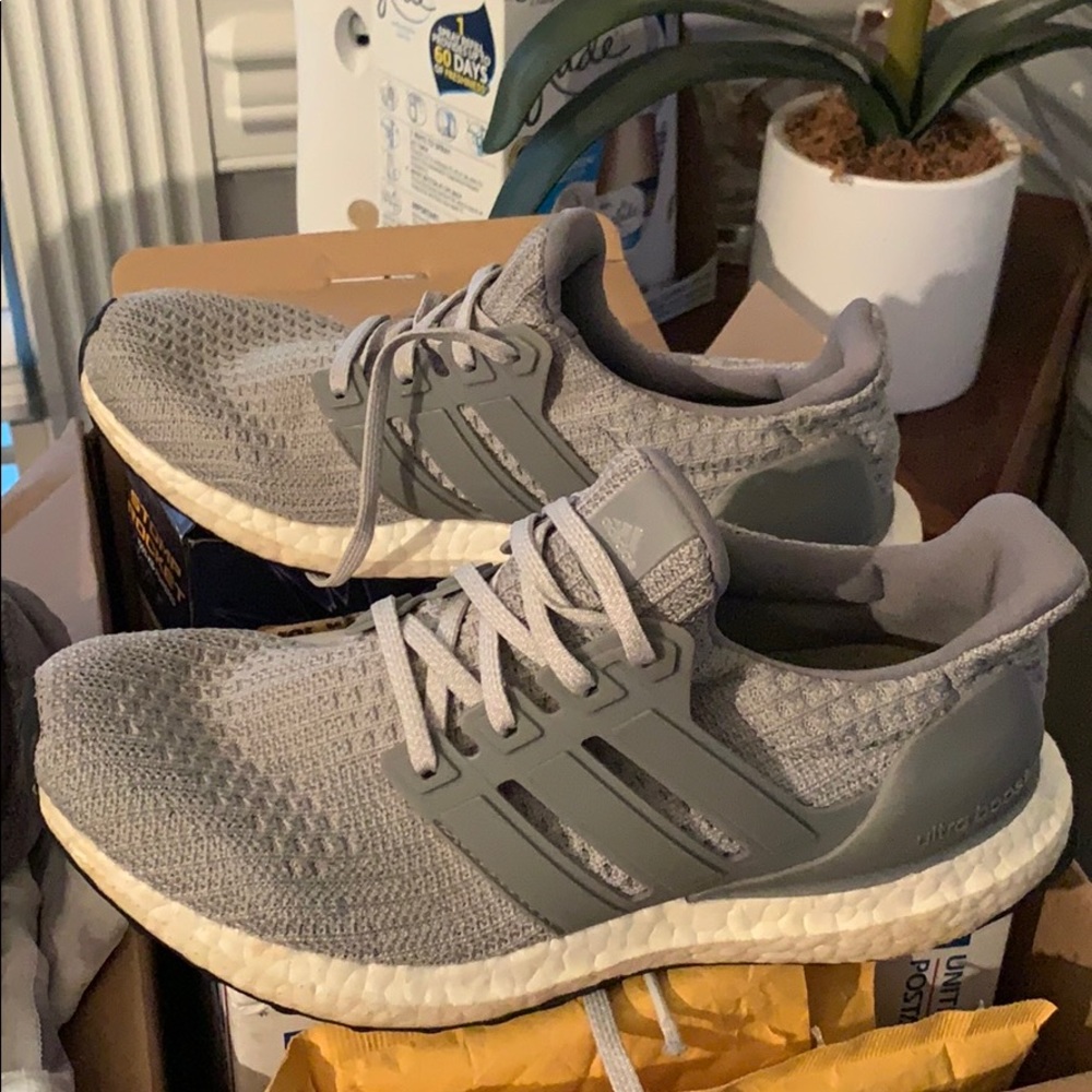 🎉SALE 🎉Adidas ultra boost